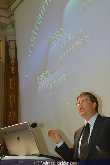 Bill Gates KeyNote Speech Com.Sult 2004 - Haus der Industriellenvereinigung - Mi 28.01.2004 - 52