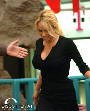 Pamela Anderson Autogrammstunde - Lugner City - Do 27.02.2003 - 12