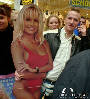 Pamela Anderson Autogrammstunde - Lugner City - Do 27.02.2003 - 21