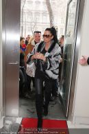Katie Price - Le Meridien - Mi 10.02.2010 - 13