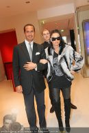 Katie Price - Le Meridien - Mi 10.02.2010 - 21