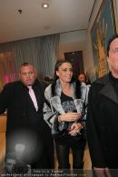 Katie Price - Le Meridien - Mi 10.02.2010 - 24