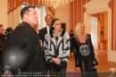 Katie Price - Hofreitschule - Mi 10.02.2010 - 15