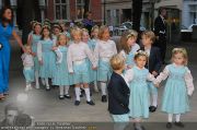 Husslein Maculan Hochzeit - St. Elisabeth Platz - Sa 04.09.2010 - 22