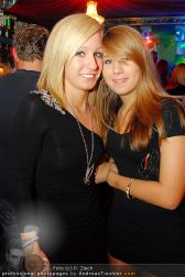 Black & White - Generationclub - Sa 06.11.2010 - 135