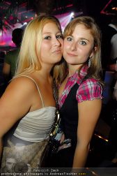 Black & White - Generationclub - Sa 06.11.2010 - 38