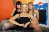Black & White - Generationclub - Sa 06.11.2010 - 95