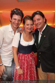 Trachtenprächen Wahl - Babenberger Passage - Do 01.07.2010 - 15