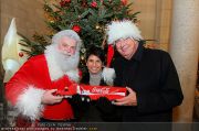 Coca Cola Truck - Rathaus - Sa 18.12.2010 - 101