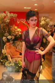 Modenschau - Triumph Store - Di 01.03.2011 - 15