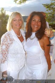 Glamour in White - Maria Loretto - Fr 22.07.2011 - 38