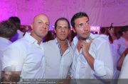 Glamour in White - Casino Velden - Fr 22.07.2011 - 78