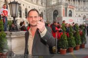 Romy Gala - Red Carpet - Hofburg - Sa 16.04.2011 - 28