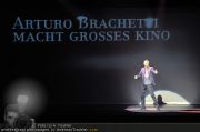 Arturo Brachetti - MQ Halle E - Mi 21.12.2011 - 53
