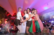 Almdudler Ball 2 - Rathaus - Fr 23.09.2011 - 13