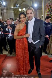 Opernball - Feststiege - Staatsoper - Do 16.02.2012 - 23