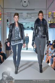 Jones Fashionshow - MGC Messe - Mo 10.09.2012 - 30