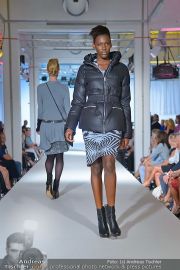 Jones Fashionshow - MGC Messe - Mo 10.09.2012 - 34