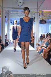 Jones Fashionshow - MGC Messe - Mo 10.09.2012 - 38