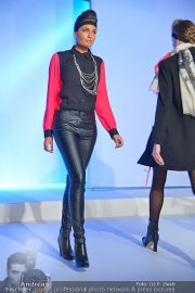 Jones Fashionshow - MGC Messe - Mo 10.09.2012 - 53