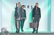 Jones Fashionshow - MGC Messe - Mo 10.09.2012 - 75