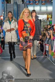 Mode mit 4 ANTM - Columbus Center - Fr 05.10.2012 - 32