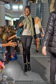 Mode mit 4 ANTM - Columbus Center - Fr 05.10.2012 - 92