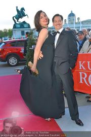 Romy Gala - Red Carpet - Hofburg - Sa 21.04.2012 - 92