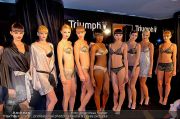 Modenschau - Triumph Store - Do 07.02.2013 - 80