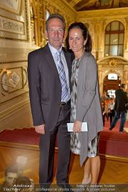 Nein zu arm und krank - Burgtheater - So 28.04.2013 - 6