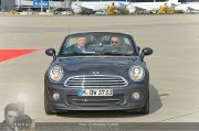 Lifeball Flieger 1 - Flughafen - Fr 24.05.2013 - 4