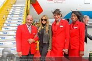 Lifeball Flieger 1 - Flughafen - Fr 24.05.2013 - 41