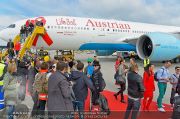 Lifeball Flieger 1 - Flughafen - Fr 24.05.2013 - 65