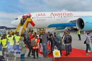 Lifeball Flieger 1 - Flughafen - Fr 24.05.2013 - 66