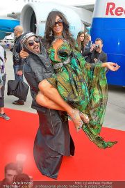 Lifeball Flieger 1 - Flughafen - Fr 24.05.2013 - 68