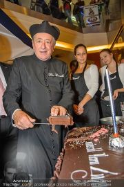 Lugners Geburtstag - Lugner City - Fr 11.10.2013 - 49