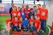 David Alaba Coca Cola - Twin Towers - So 10.11.2013 - 53