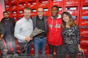 David Alaba Coca Cola - Twin Towers - So 10.11.2013 - 75