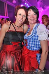 Mach dich trachtig - Autohaus Teuschl - Sa 02.03.2013 - 23