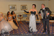 Vor dem Ball - Sacher und Grand Hotel - Do 27.02.2014 - 14