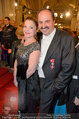Opernball 2014 - Feststiege - Staatsoper - Do 27.02.2014 -  Johann LAFER mit Ehefrau Silvia115