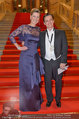 Opernball 2014 - Feststiege - Staatsoper - Do 27.02.2014 - Desiree TREICHL-STRGKH, Norman SCHENZ22