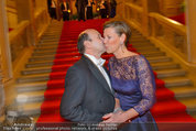 Opernball 2014 - Feststiege - Staatsoper - Do 27.02.2014 - Desiree TREICHL-STRGKH, Dominique MEYER30