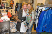 Late Night Shopping - Mondrean Store - Mo 24.03.2014 - Eva WEGROSTEK, Andrea BOCAN96