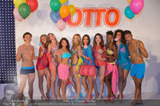 Otto Sommer Modenschau - Sofiensäle - Mo 31.03.2014 - Gruppenfoto Models192