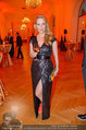 Romy Gala - red carpet - Hofburg - Sa 26.04.2014 - Lilian Billy KLEBOW127