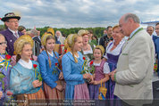 Sonnwendfahrt - Wachau - Sa 21.06.2014 - Erwin PRLL mit Ehefrau Elisabeth (Sissi) und Kinderchor25