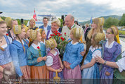 Sonnwendfahrt - Wachau - Sa 21.06.2014 - Erwin PRLL mit Ehefrau Elisabeth (Sissi) und Kinderchor30