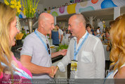 Beachvolleyball VIPs - Centrecourt Klagenfurt - Sa 02.08.2014 - Kurt MANN mit Joanna, Gerald KLUG mit Sandra (HRNJAK, schwanger)48