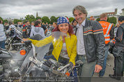 Harley Davidson Charity - Heldenplatz Wien - Mi 13.08.2014 - Erwin BUCHINGER, Christina LUGNER25